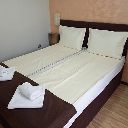 Fantasy Apartaments And Studios Avenue Комплекс Фантазия Хисаря Cameră foto